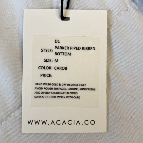 Acacia Parker Ribbed Piped Bottom - Picture 3 of 3